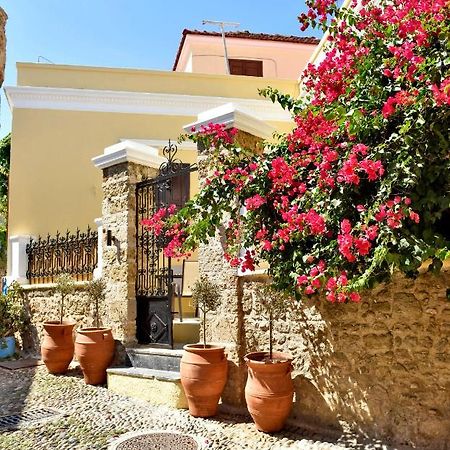 Апартаменти Ferenikis House Rhodes City Екстер'єр фото